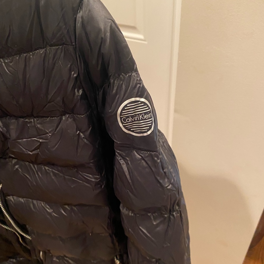 Calvin Klein Black Packable Lightweight Premium D… - image 4